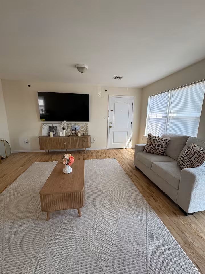 Deluxe guest suite interior
